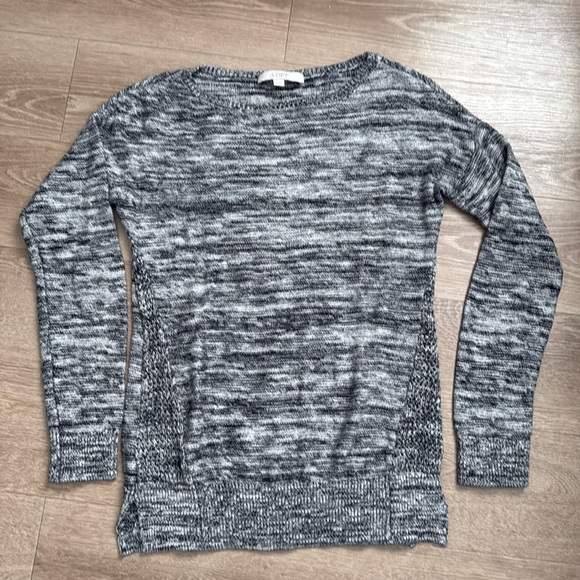 Sweaters - Loft sweater